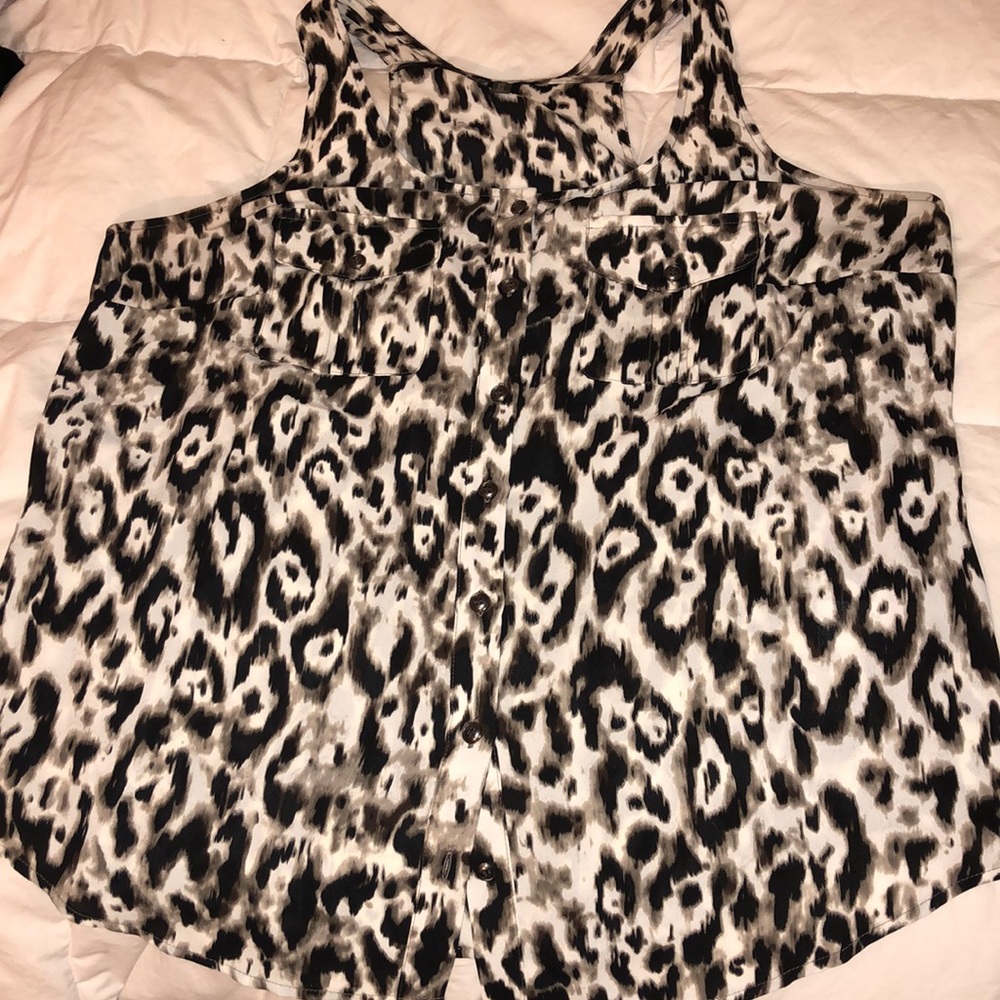 Maurice’s sleeveless blouse
